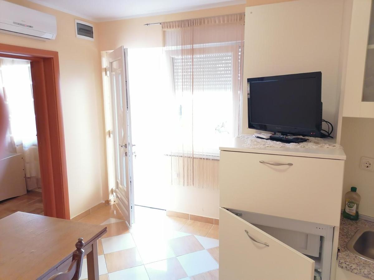Apartmani Golomeic 크리크베니카 외부 사진